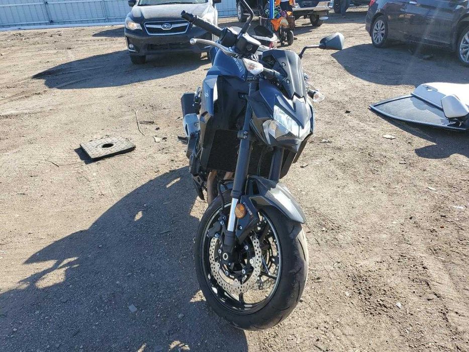Kawasaki Z900 Кавасакі 2022