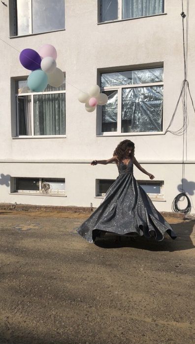 Продам дизайнерське плаття ,сукня випускна від Jovani(одяг)