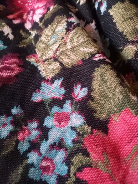 Spódnica Amisu rozm. 36