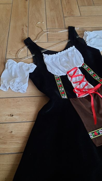 Sukienka w stylu bawarskim, octoberfest itp.