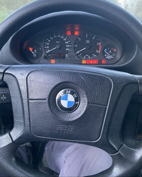 BMW e36 325TDS Touring (Motor Avariado)