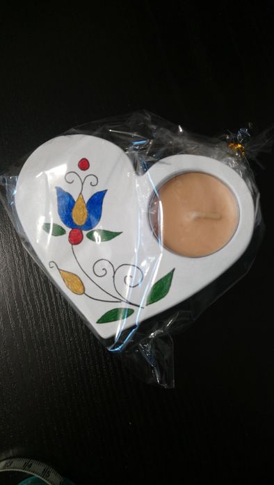 Gipsowa podstawka na tealight z kaszubskim wzorem