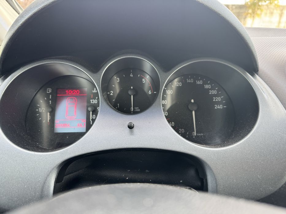 Seat Toledo 2.0 Tdi automatico DSG