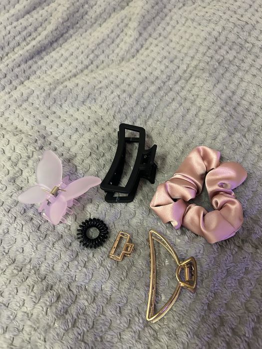 Аксесуари для волосся