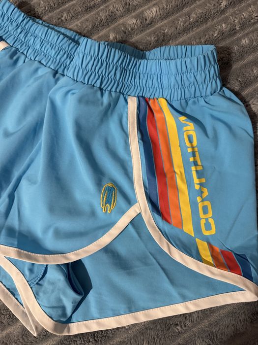 Krótkie szorty Diverse Coalition