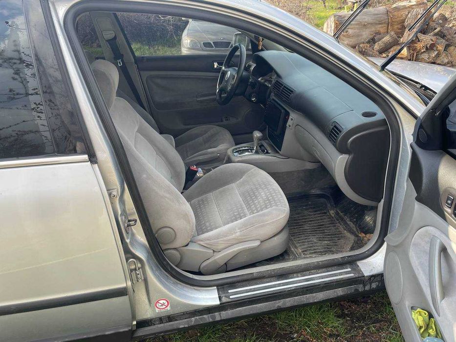 Автомобіль Volkswagen Passat, 2003 р.в.