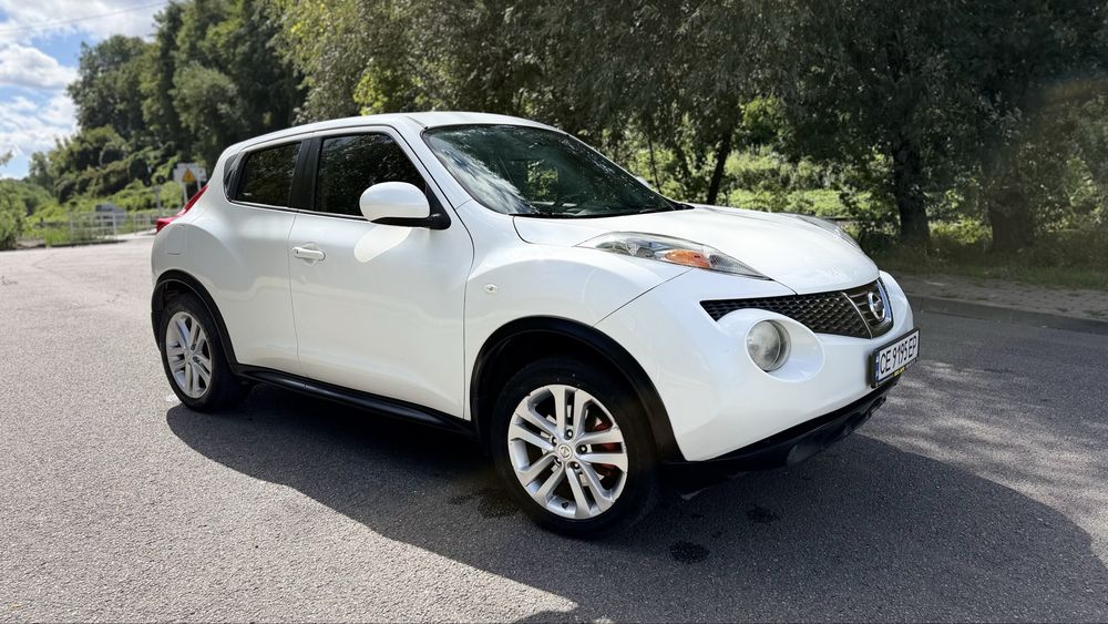 Автомобіль Nissan Juke