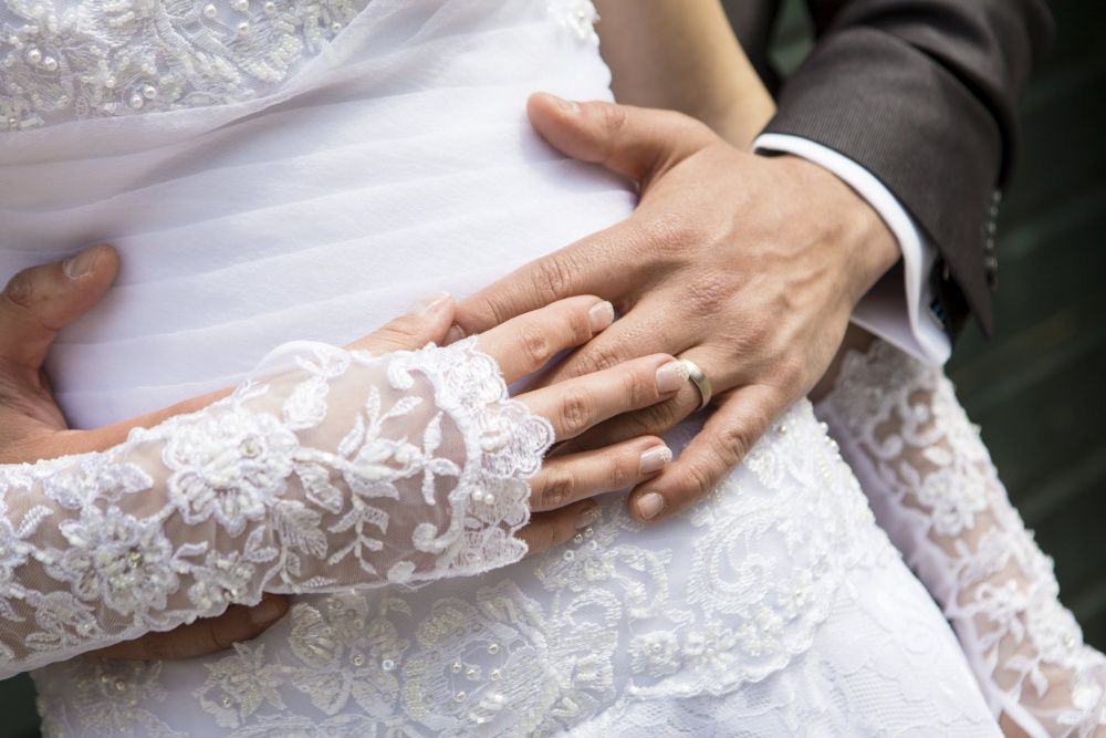 Продам оригинальное эффектное свадебное платье от Карандашевой