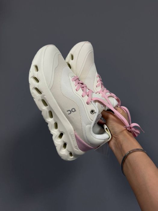 Кросівки ON Cloudtilt Cream/Pink premium | Кроссовки жіночі