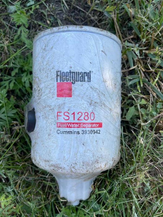 Топливний фільтр Case 87307432  до комбайна Кейс