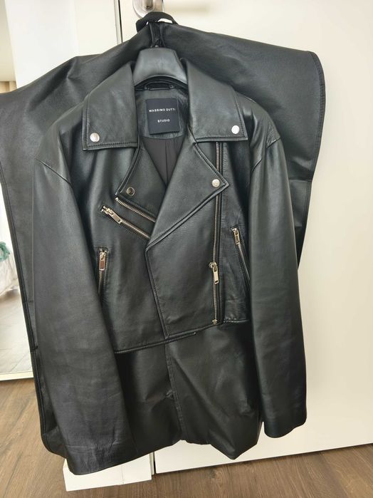 Blusão pele Massimo Dutti cropped