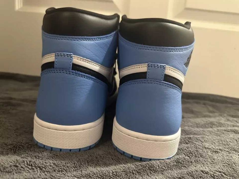 Nike Air Jordan 1 High Obsidian