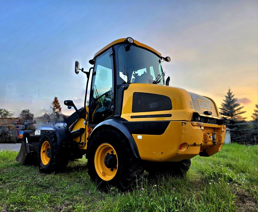Ładowarka JCB 409 T4 rok 2017 przegubowa bardzo dobry łyżka szczękowa