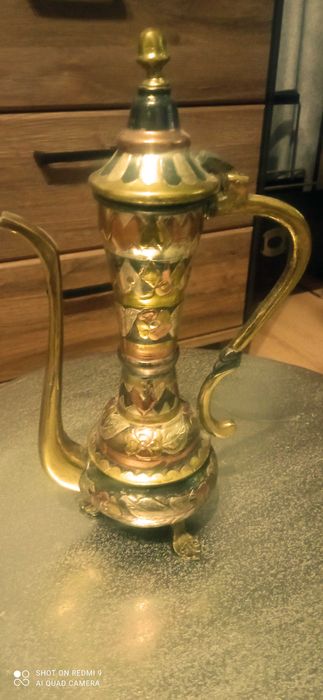 Dzbanuszek metalowy amfora