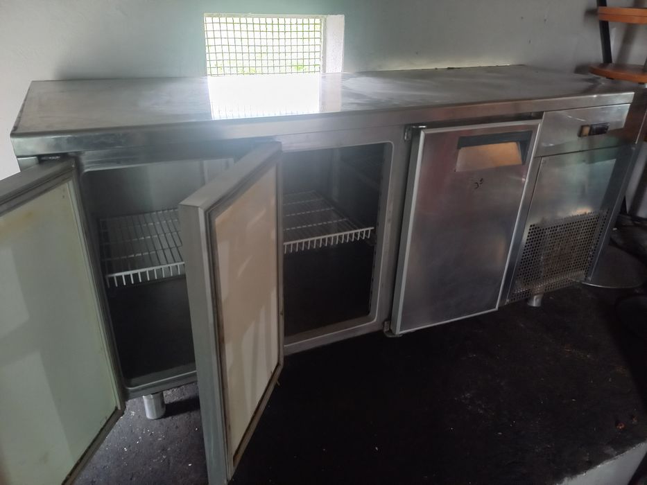 Bancada refrigerada 1.80 X 0.60