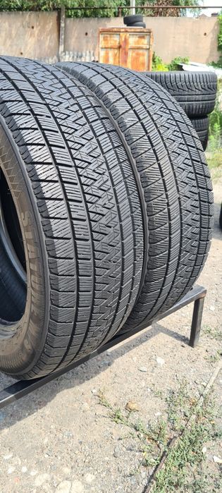 Шини Зима 215/60/R17 6.6 мм Gripmax 2шт пара Колеса Резина Шини Склад