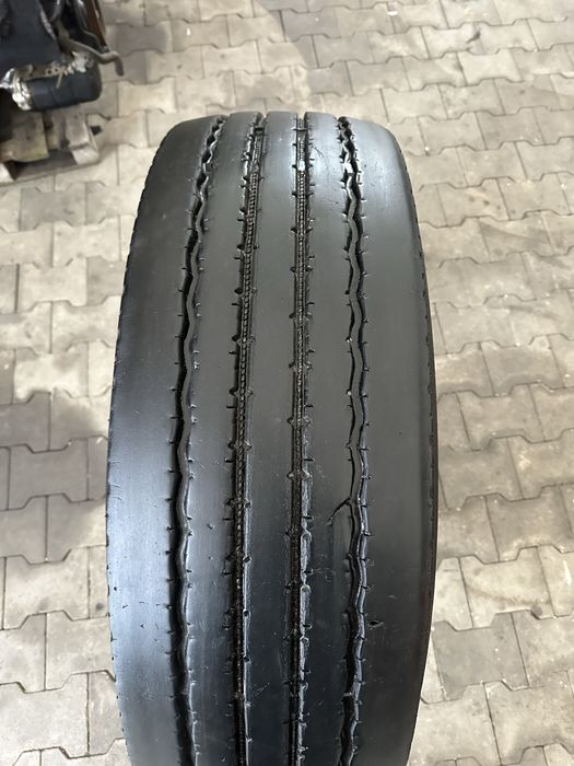 Opony kumho 315/70 R22,5