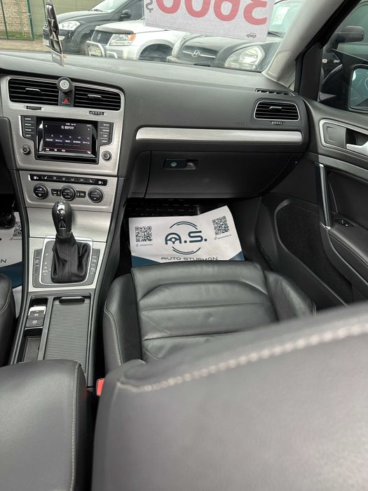 Продам Volkswagen Golf 2014 рік можлива розстрочка,кредит,обмін!