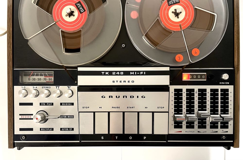 GRUNDIG TK 248 HiFi Stereo Magnetofon Szpulowy