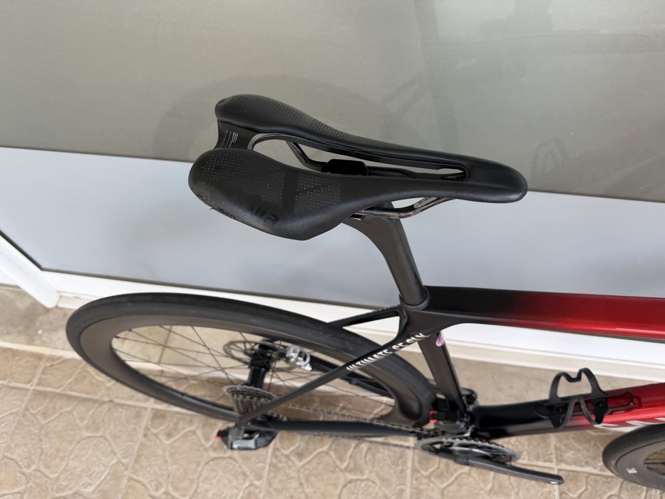 Bicicleta de estrada Canyon - Bem equipada!
