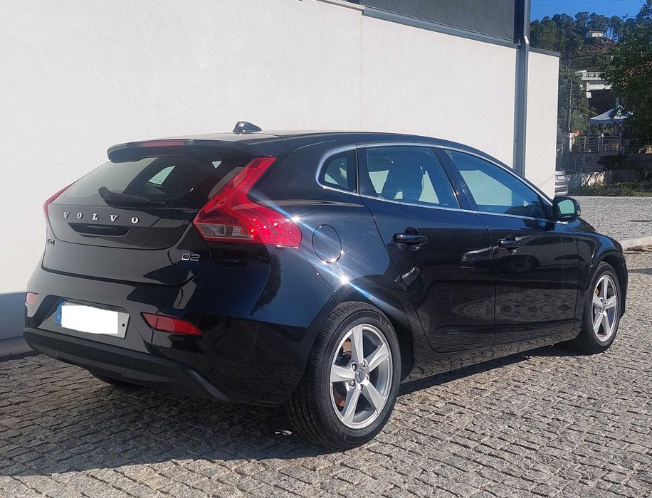 Volvo V40 1.6 D2 Momentum- 2014