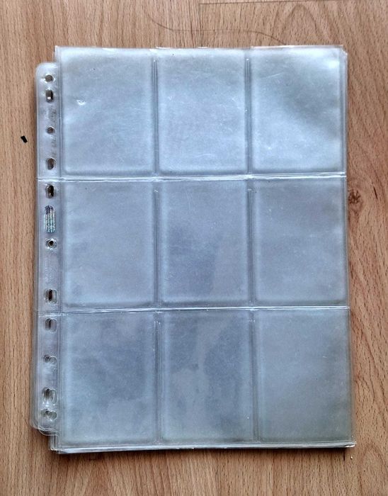Lote 69 Capas/Folhas para Cartas Pokémon, Cromos e Coleções – AMBAR + M.ROMA