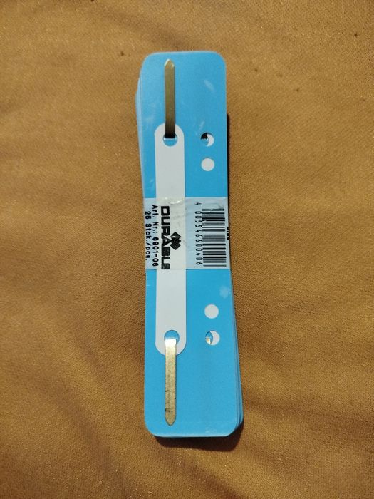 Mechanizmy skoroszytów ,Durable- wąsy -25 sztuk