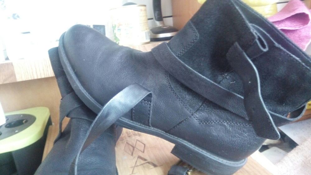 Женские демисизонные CLARKS.