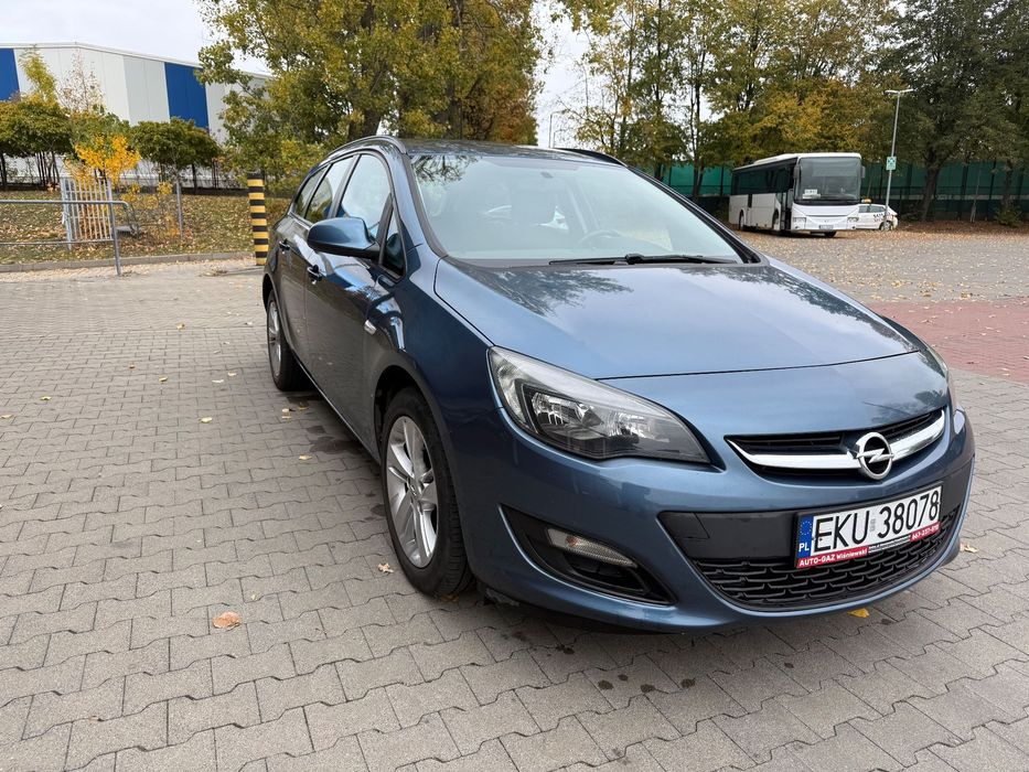 Opel Astra