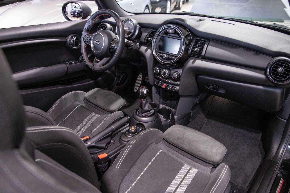 MINI Cabrio JCW 28.350 Km