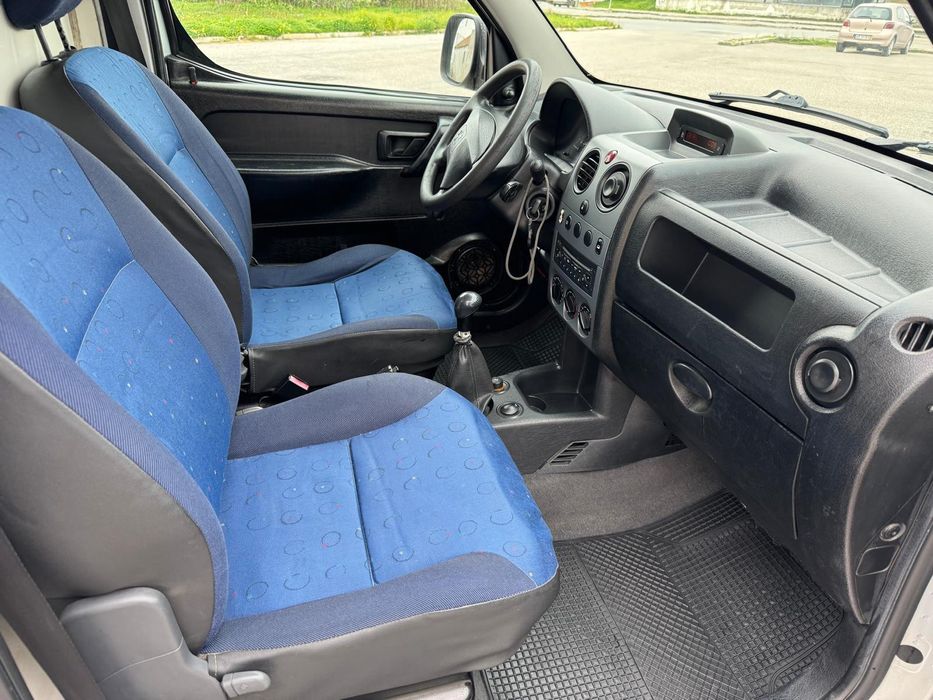 Peugeot Partner (impecável)