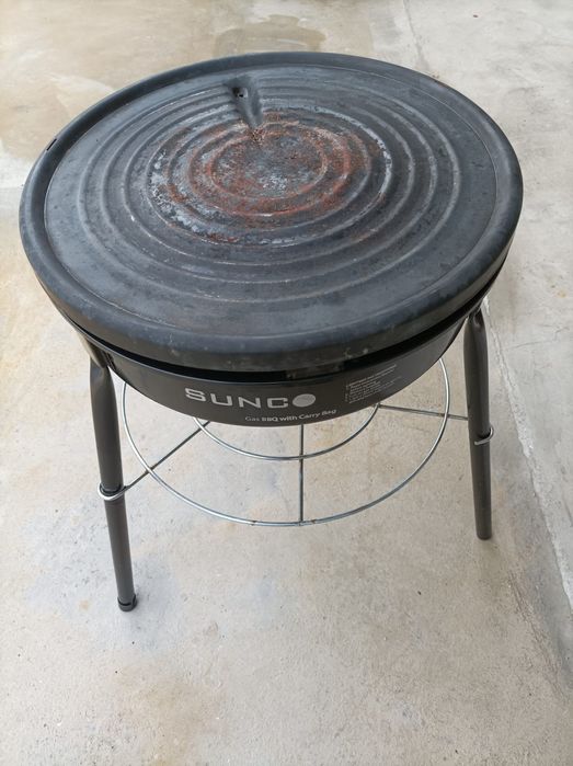 Grelhador a gás para campismo