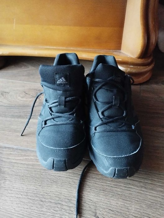 Buty chłopięce adidas 36