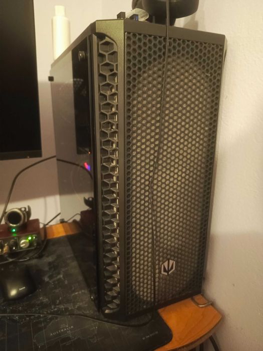 Zestaw Ryzen 5 RTX 3070ti 32GB 1TB + 256GB SSD + 1440p monitor