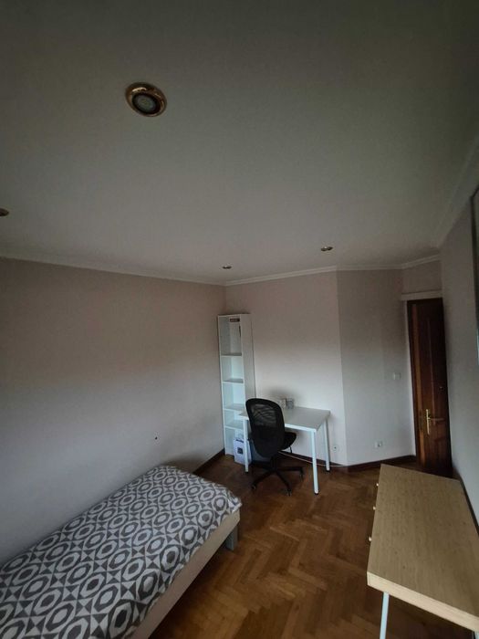 Quarto — Salgueiros, Porto
