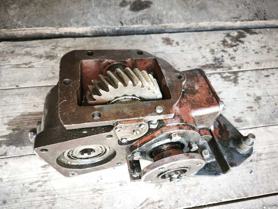 Коробка відбору потужності на КПП коробку передач КОМ Газ 66 ідеал