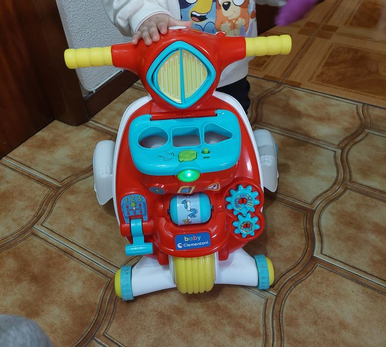 Scooter interativa 2 em 1