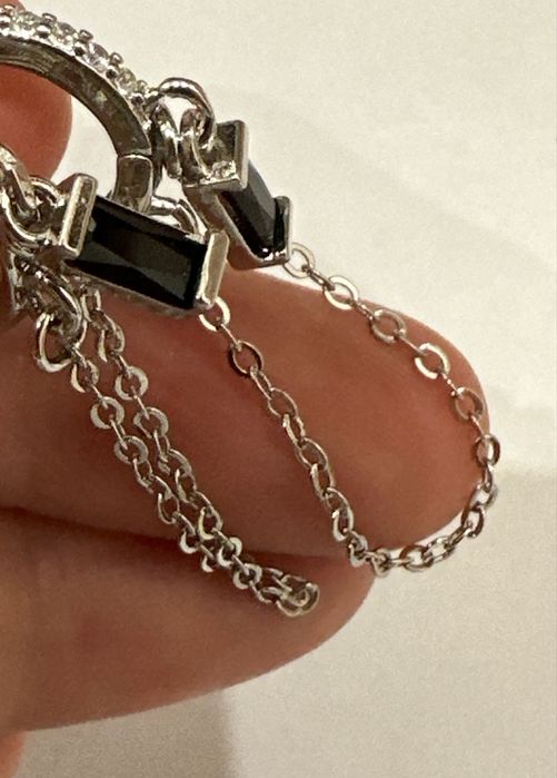Серьги серебряные с черными цирконами, 925
