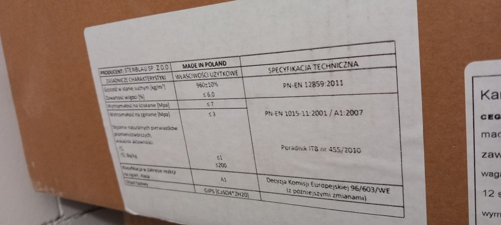 Cegła gipsowa biała z fugą