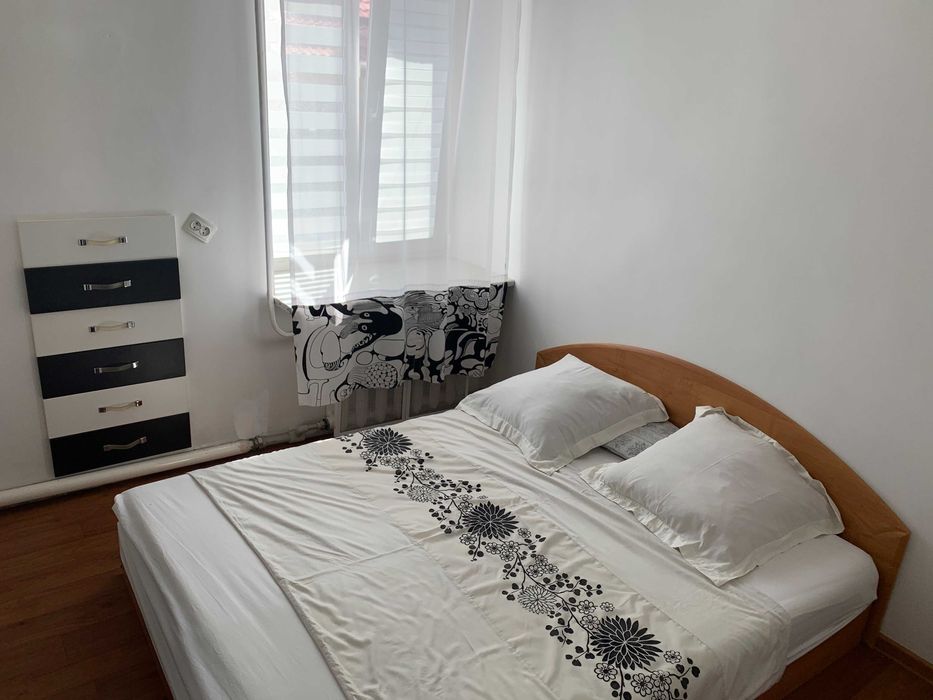 Невеликий будинок біля моря. Аркадія. Безперебійна електрика.