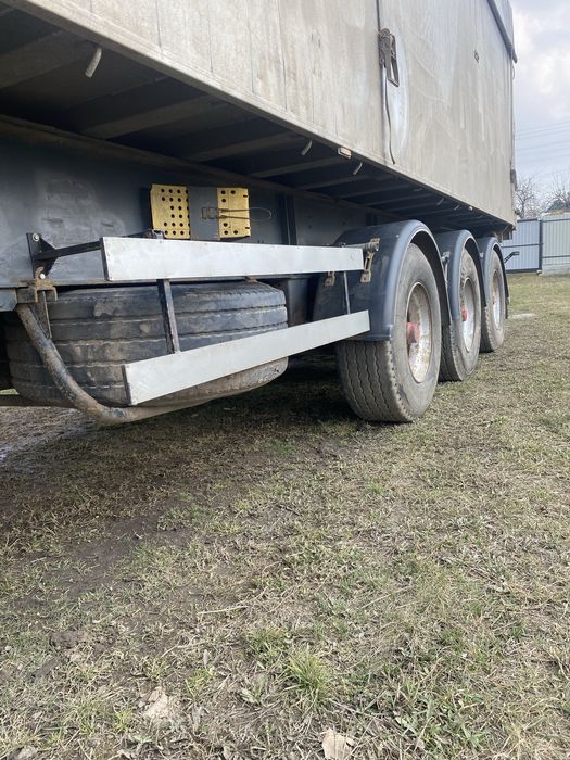 Зерновоз Самоскид Напів причіп