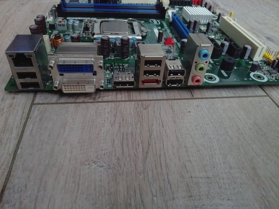 Материнская плата intel core i3 DDR3 8Gb