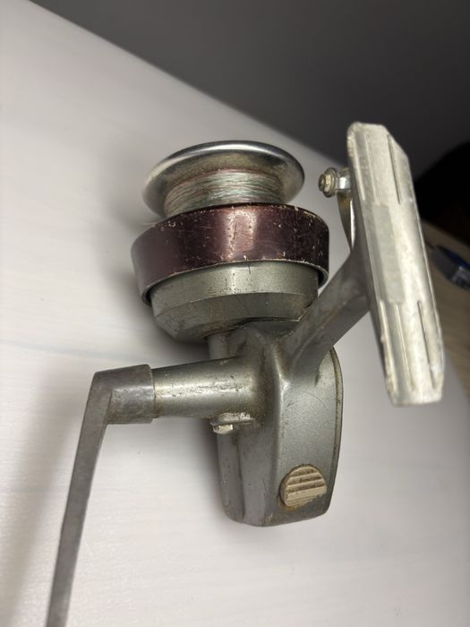 Carreto de pesca vintage (Sofi)  Preço: 15€