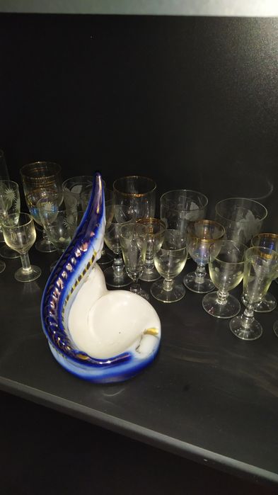 Фужеры,рюмки,стаканы старинные,наборы