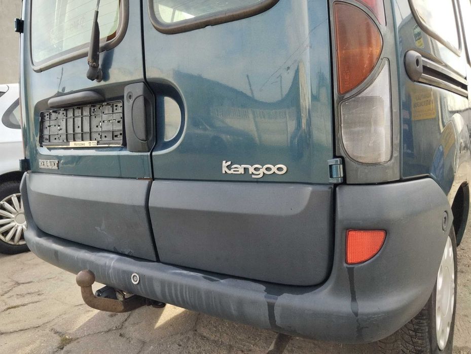 Renault Kangoo I 1.2i 1998r.Zderzak tylny.