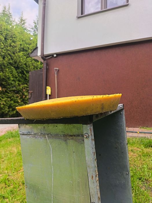Sprzedam wosk pszczeli
