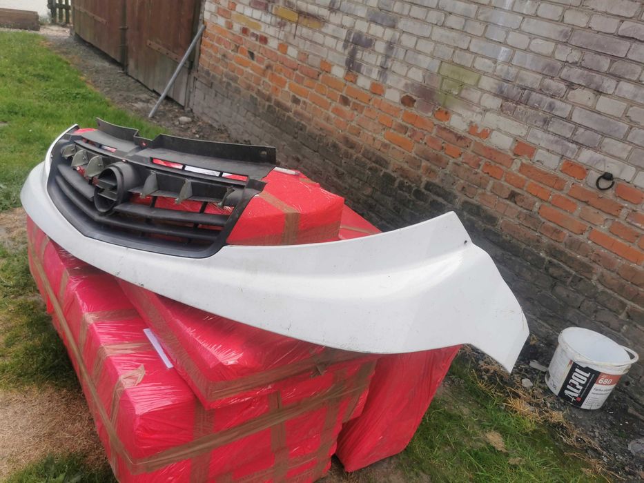Opel vivaro I lift grill atrapa zderzaka wysyłka
