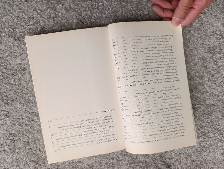 A Inutilidade do Sofrimento (portes incluídos)