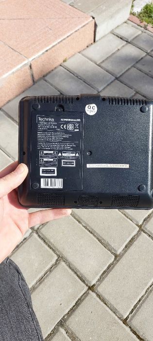 Dvd z wyświetlaczem