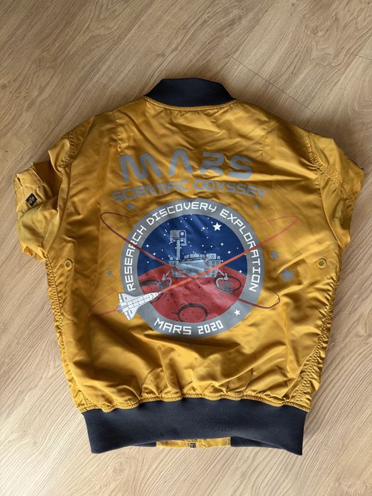 Куртка-бомбер Alpha Industries Nasa, розмір S